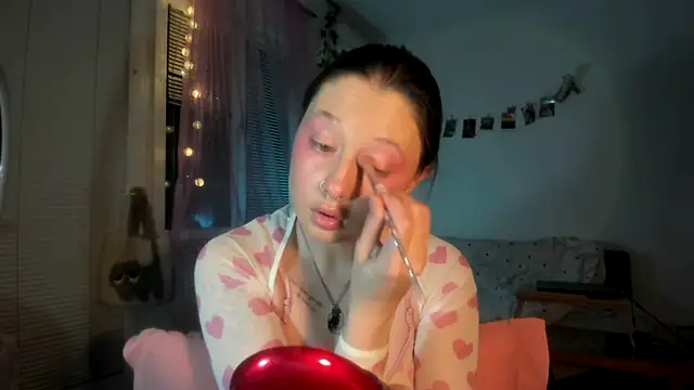 Jenny darling love online show from April 17, 6:11 pm