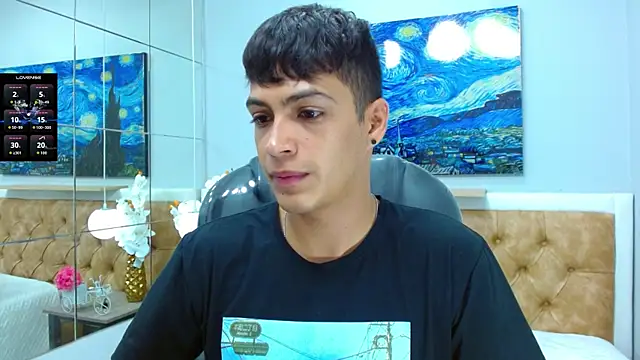 SkinnyBoy  online show from October 18, 12:17 pm