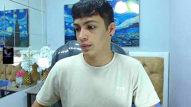 SkinnyBoy  online show from October 28, 12:30 pm