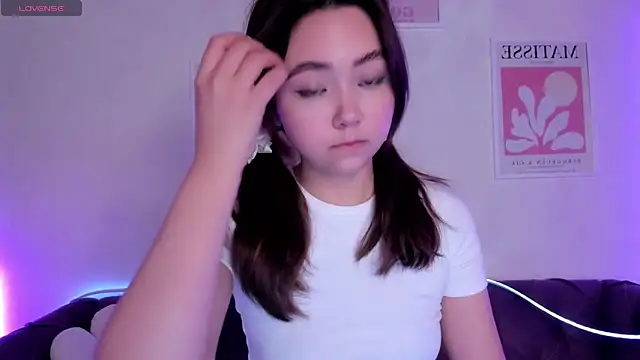 Fluffy Rose online show from January 19, 1:43 am