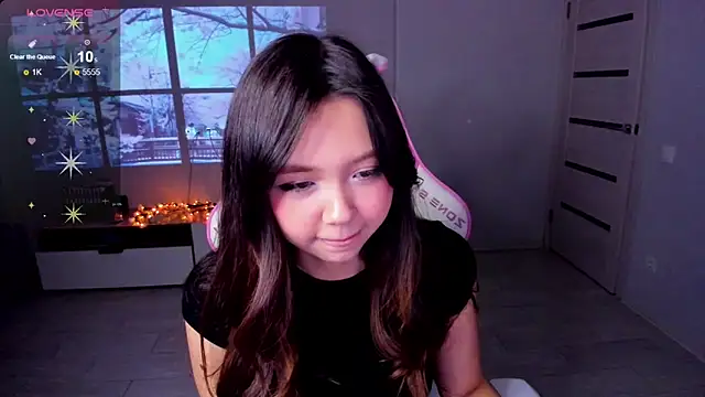 Fluffy Rose online show from November 20, 1:44 pm