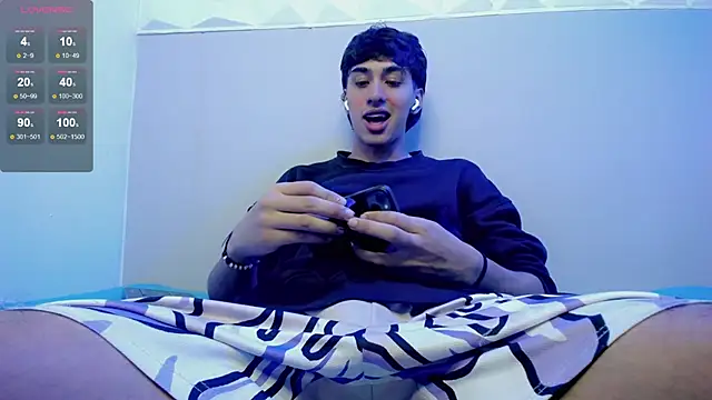 Jake tripp online show from November 19, 4:01 am