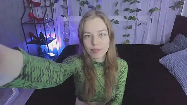 Tina Tayllor online show from September 23, 7:06 pm