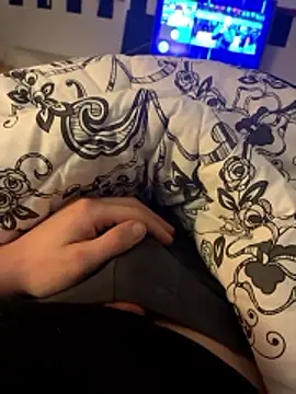 Pesciolone02 online show from January 11, 10:37 pm