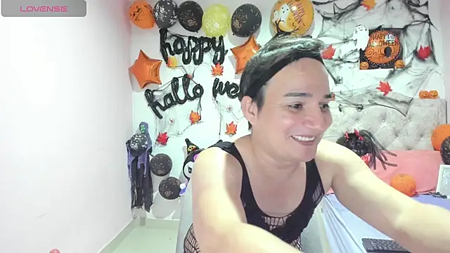 tania lucia1 online show from October 24, 3:58 am