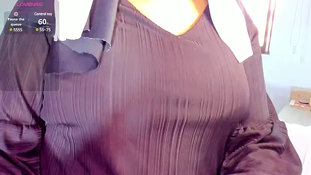 ClaraMariaMon online show from December 9, 7:29 pm
