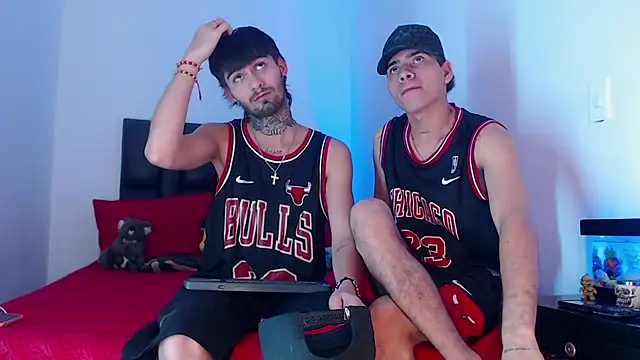 Snapshot of Brutal_Sex_Fucking chatting on January 11, 3:55 am Brutal Sex Fucking online show from January 11, 3:55 am