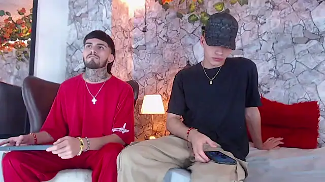 Snapshot of Brutal_Sex_Fucking chatting on February 6, 8:45 pm Brutal Sex Fucking online show from February 6, 8:45 pm