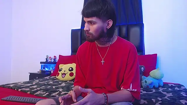 Snapshot of Brutal_Sex_Fucking chatting on March 14, 8:06 pm Brutal Sex Fucking online show from March 14, 8:06 pm