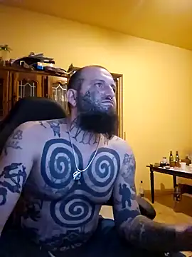 Snapshot of TattooedDick92 chatting on January 8, 10:06 pm TattooedDick92 online show from January 8, 10:06 pm