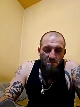 Snapshot of TattooedDick92 chatting on January 24, 8:54 pm TattooedDick92 online show from January 24, 8:54 pm