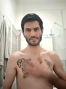 Gigolo4040 online show from December 14, 7:25 pm