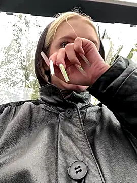 Milkyy wway online show from October 13, 8:25 am