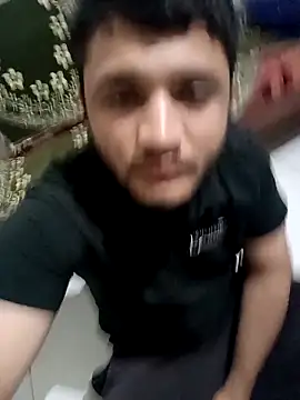 Snapshot of Naresh00766 chatting on February 1, 7:12 pm Naresh00766 online show from February 1, 7:12 pm