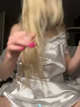 Lolitaxlola online show from March 25, 7:42 pm