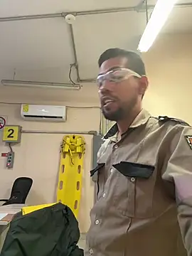 EnriquePersian197 online show from October 17, 12:25 am