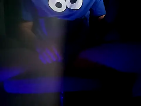 Luicox online show from November 3, 1:29 am