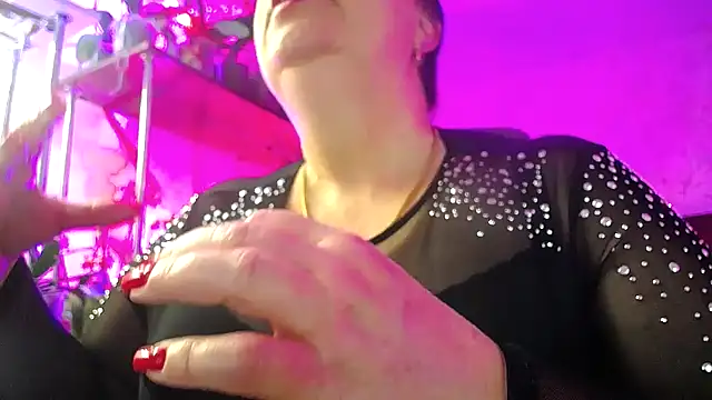  Sweet Woman online show from March 3, 2:37 pm