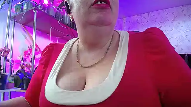  Sweet Woman online show from March 22, 9:56 am