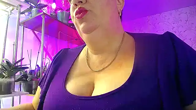  Sweet Woman online show from October 24, 1:07 pm