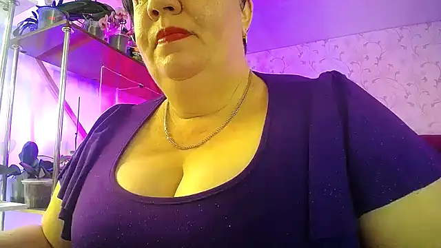  Sweet Woman online show from May 26, 7:26 am