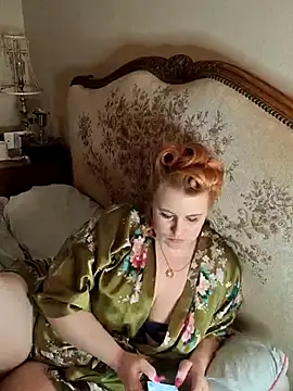 Snapshot of JosieAndYou chatting on March 18, 11:42 pm JosieAndYou online show from March 18, 11:42 pm