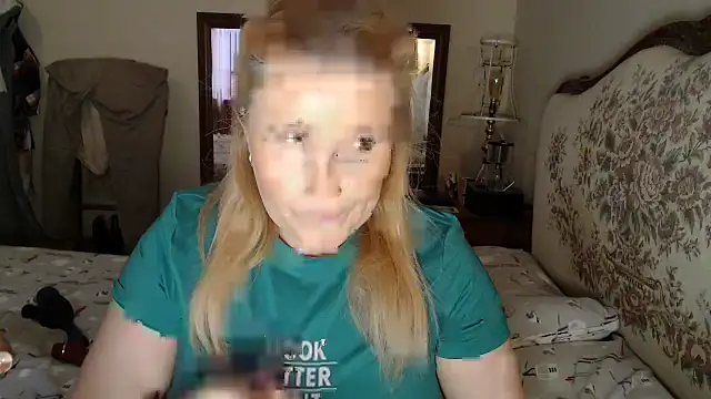 JosieAndYou online show from February 1, 10:58 am