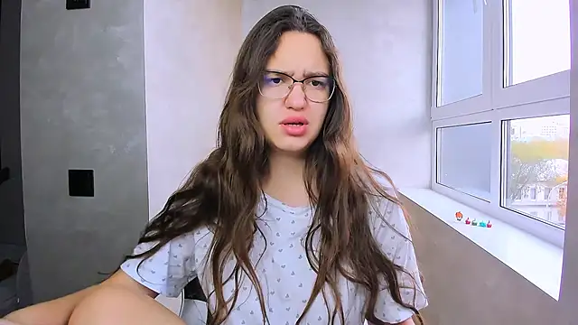 Snapshot of fancy_bunny chatting on October 16, 5:08 am fancy bunny online show from October 16, 5:08 am