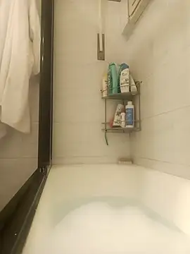 Snapshot of Porco81cazzo chatting on January 31, 7:45 pm Porco81cazzo online show from January 31, 7:45 pm