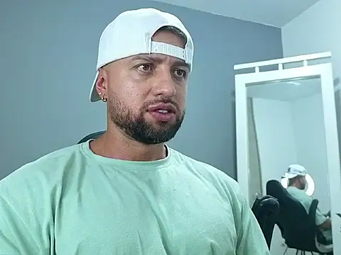 OwenMaximus814 online show from March 12, 8:26 pm