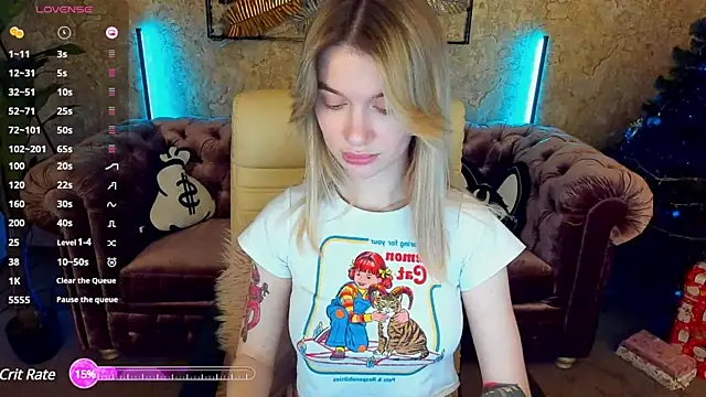 Snapshot of AnacondaOn chatting on December 18, 2:49 pm AnacondaOn online show from December 18, 2:49 pm