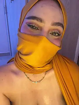 amaal  online show from November 24, 8:30 pm