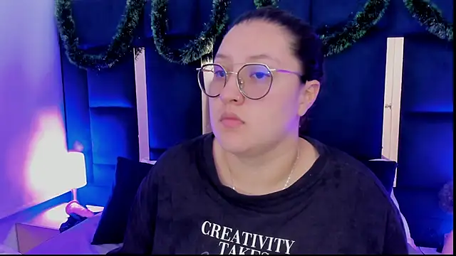 rebecaandpamela online show from January 8, 2:25 am