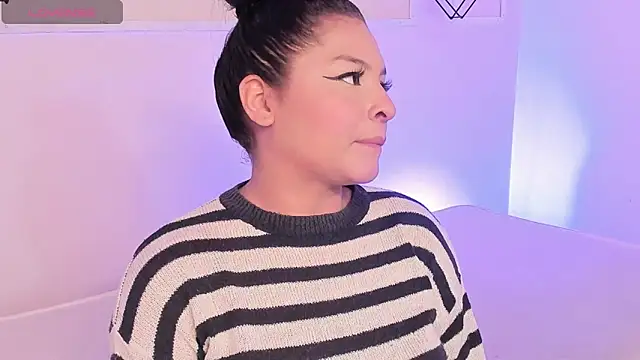 sherylgrey online show from February 4, 8:17 pm