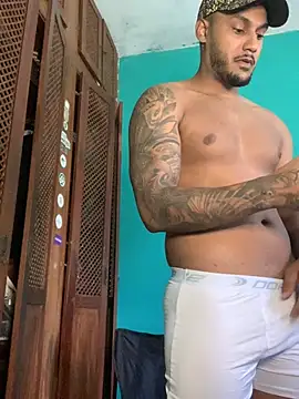 Pinocchiu online show from December 12, 1:17 pm