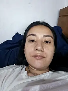 Snapshot of Hellen_Alex chatting on April 29, 1:37 pm Hellen Alex online show from April 29, 1:37 pm