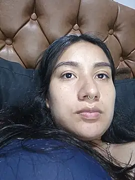 Snapshot of Hellen_Alex chatting on May 26, 2:57 pm Hellen Alex online show from May 26, 2:57 pm
