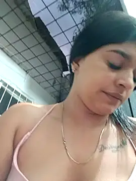 naughty-girl01 online show from December 14, 10:34 am