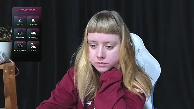 June shy0 online show from November 27, 7:54 am