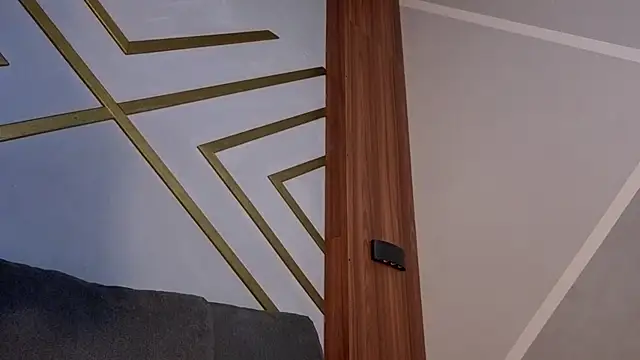 Emma gatess online show from December 2, 11:48 am