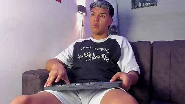 ryan carter08 online show from October 16, 12:50 pm