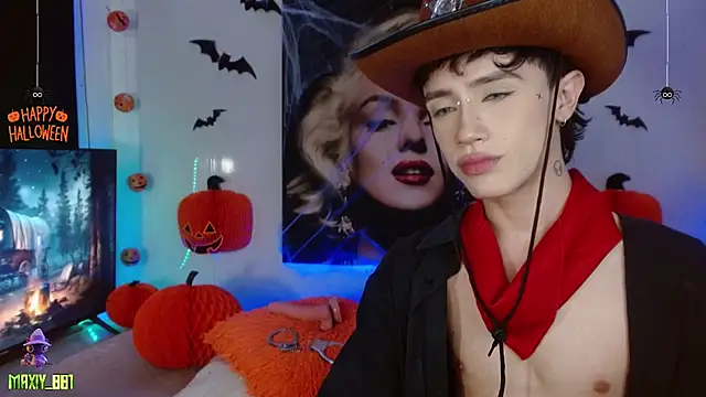 Snapshot of maxiy_001 chatting on October 11, 10:41 pm maxiy 001 online show from October 11, 10:41 pm