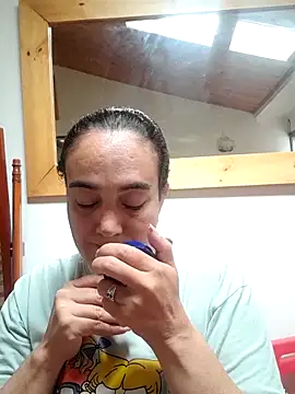 Snapshot of skayhot_ chatting on October 24, 1:51 pm skayhot online show from October 24, 1:51 pm