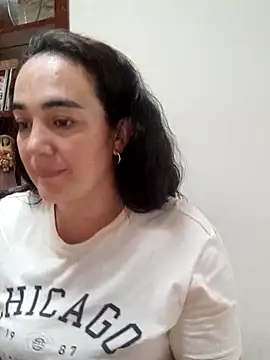 Snapshot of skayhot_ chatting on October 31, 2:18 pm skayhot online show from October 31, 2:18 pm