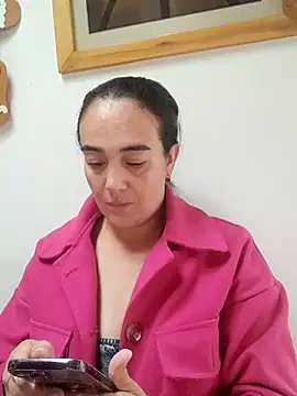 Snapshot of skayhot_ chatting on November 28, 2:09 pm skayhot online show from November 28, 2:09 pm