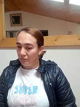 skayhot  online show from April 9, 1:05 pm