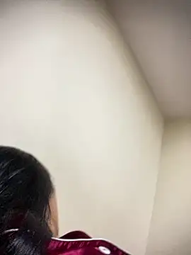 Snapshot of miichael_black chatting on February 3, 6:40 am miichael black online show from February 3, 6:40 am