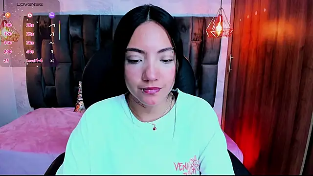 Snapshot of miichael_black chatting on February 10, 9:52 pm miichael black online show from February 10, 9:52 pm