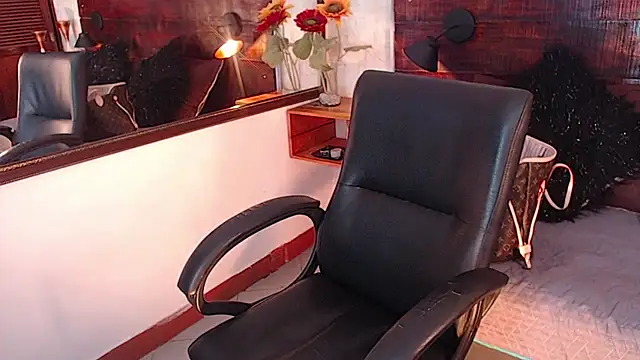 Snapshot of Celeste_sanz chatting on March 2, 5:36 pm Celeste sanz online show from March 2, 5:36 pm