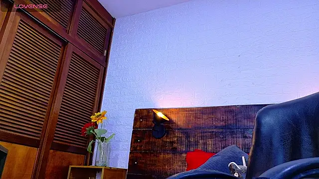 Celeste sanz online show from December 14, 12:54 pm